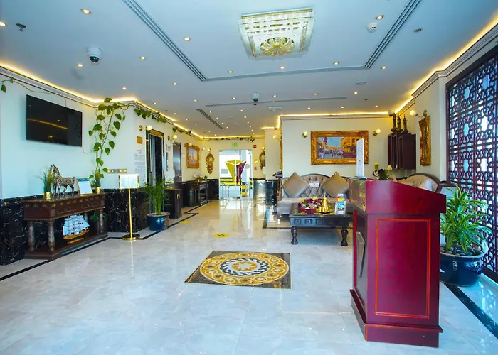 La Villa Palace Hotel