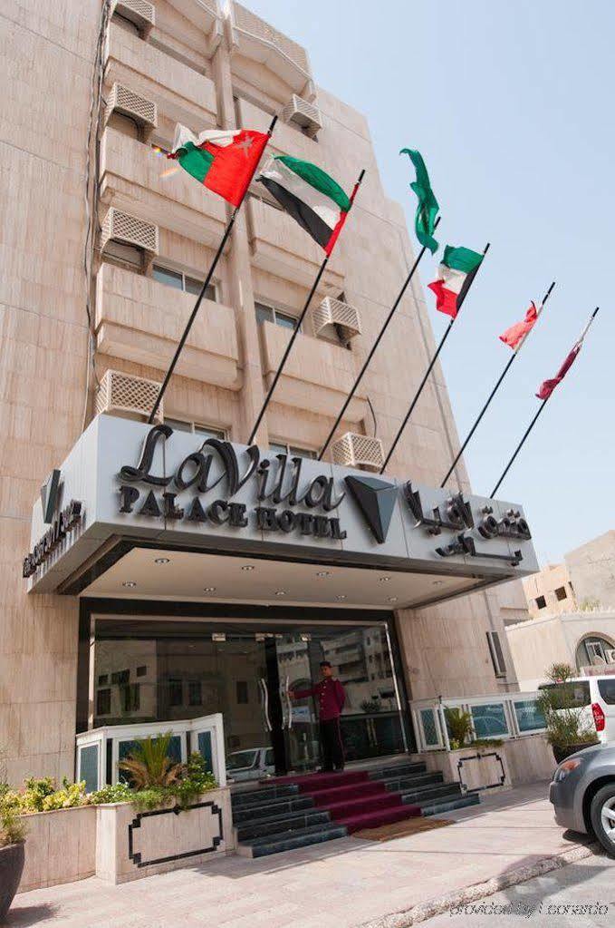 Hotel La Palace 2*
